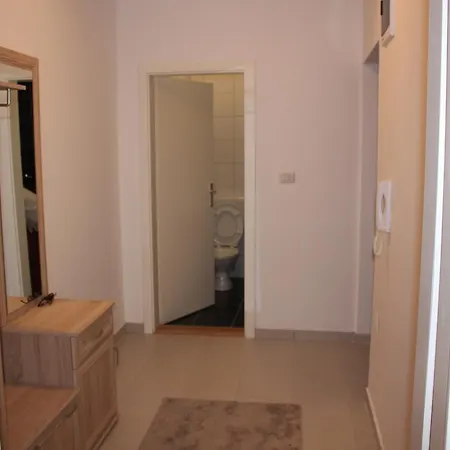 Apartment Apartman Minov *